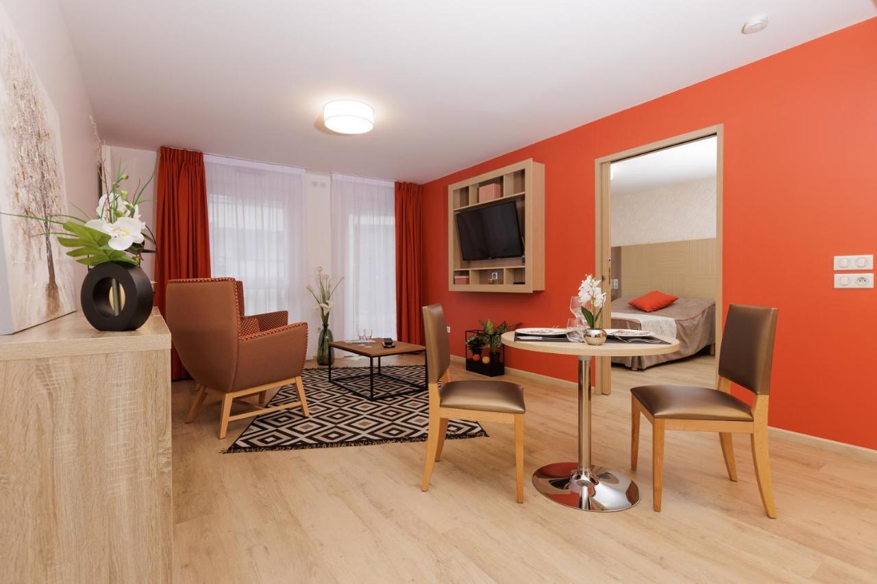 Chambery Appart'S Екстер'єр фото